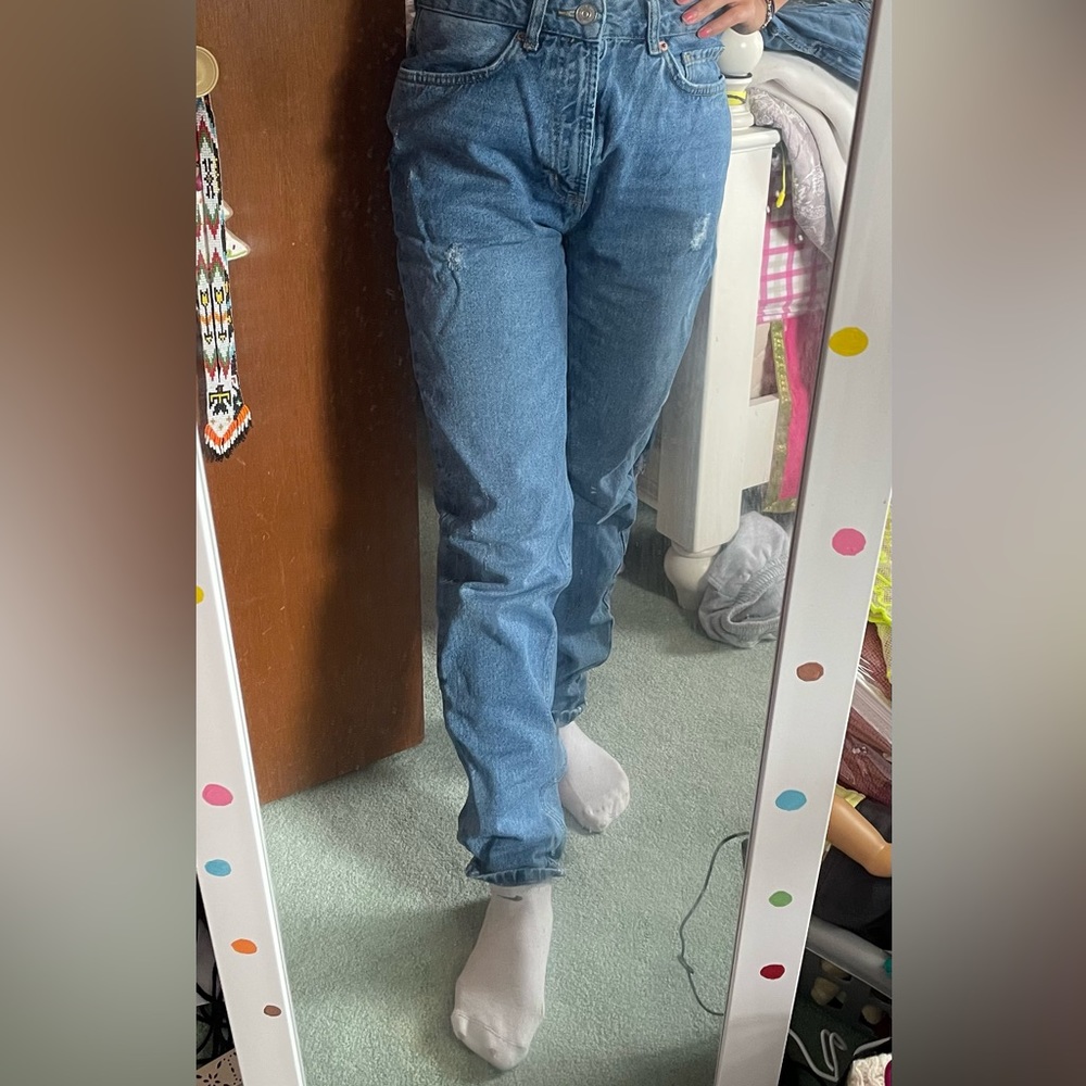 Women’s Urban Outfitters mom jeans